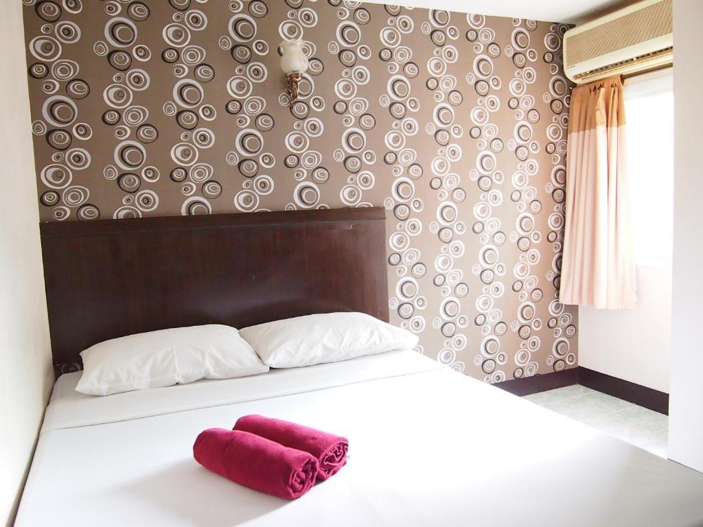 Four Sons Inn Bangkok Habitación foto