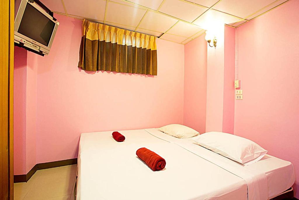 Four Sons Inn Bangkok Habitación foto